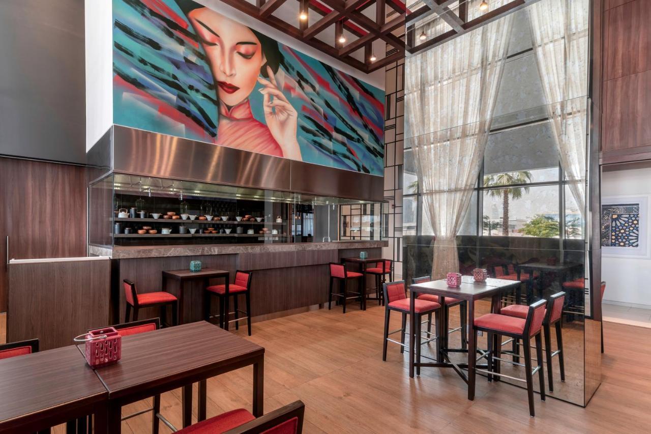 Hyatt Place Dubai Jumeirah Bagian luar foto