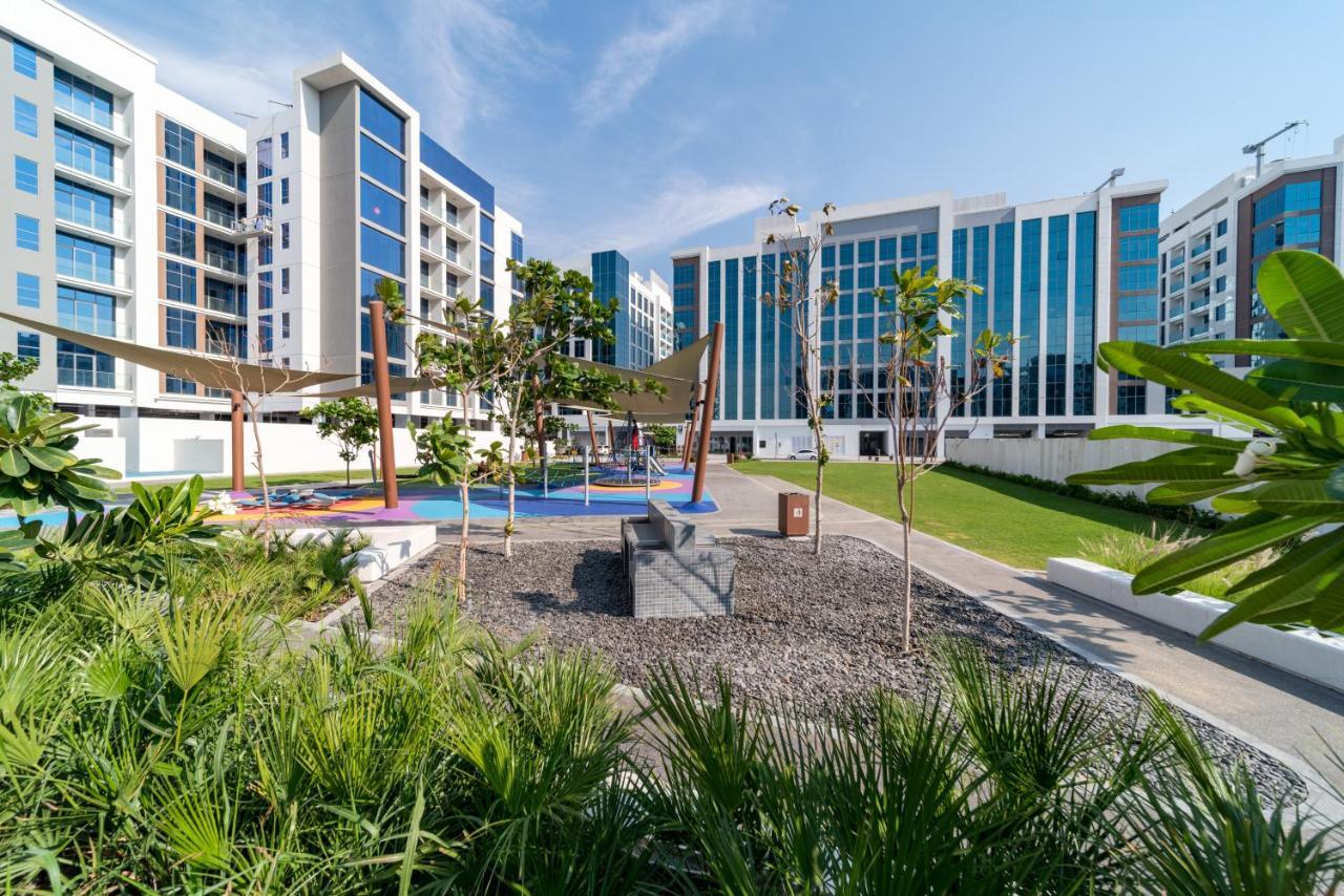 Hyatt Place Dubai Jumeirah Bagian luar foto